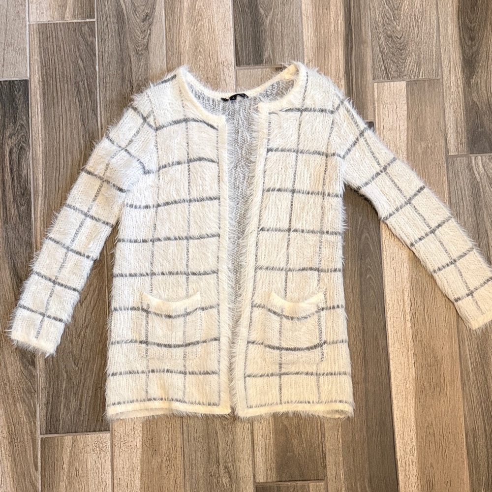 Cozy White and Gray Plaid Cardigan
